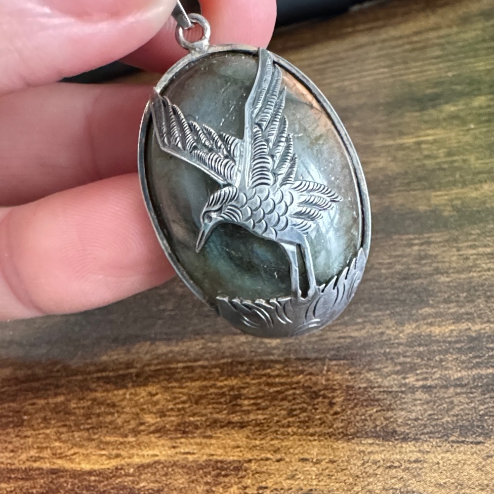 Sterling Silver Labradorite Bird Pendant | Artisan Design - Picture 4 of 4